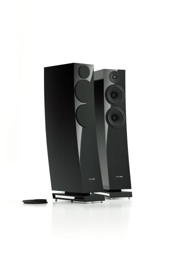 Jasper_25_mkII_Black_HG_Pylon_Audio_3_Web.jpg